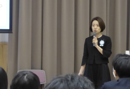 武田靖子氏