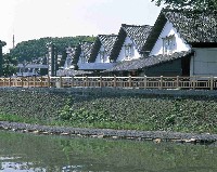 写真：山形県酒田市にある山居倉庫