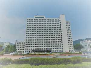 山形県庁舎全景